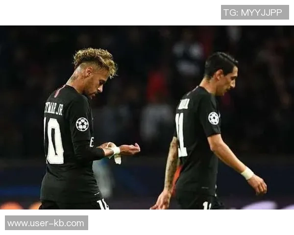 狄龙两节半遭遇6犯离场全场表现平平仅得12分2板1助1断