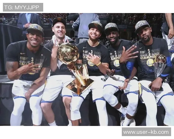 库里谈克莱离队感受：永远无法接受他在其他球队的现实